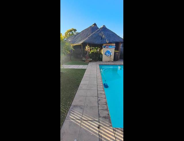 6 BEDROOM HOUSE FOR SALE IN PRETORIA GARDENS